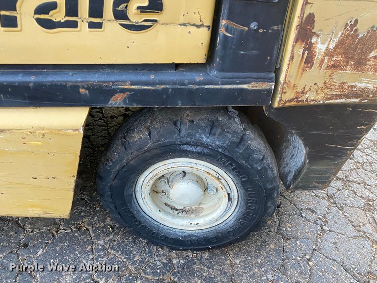 image for item DK6486 Yale GLP040  forklift