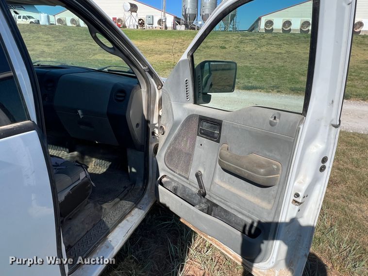 image for item DK7079 2008 Ford F150  utility bed pickup truck