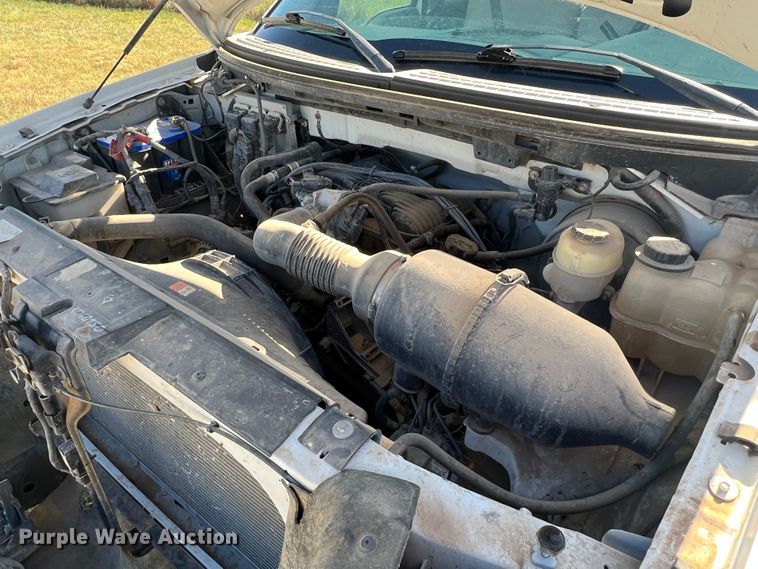 image for item DK7079 2008 Ford F150  utility bed pickup truck