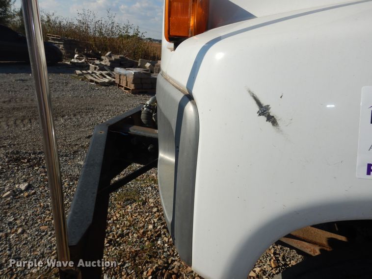 image for item DM3205 2006 GMC C8500  dump truck