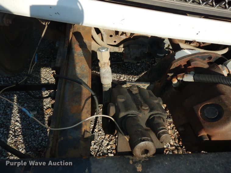 image for item DM3205 2006 GMC C8500  dump truck