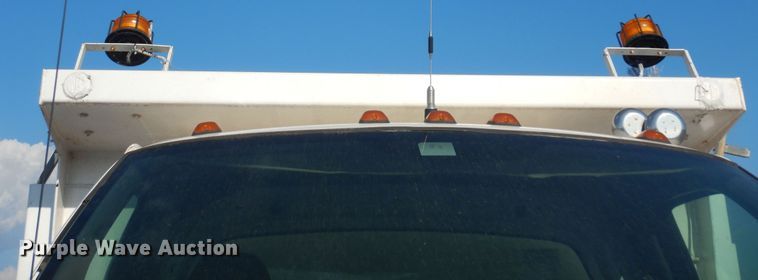 image for item DM3205 2006 GMC C8500  dump truck