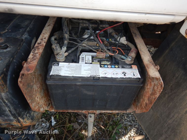 image for item DM3205 2006 GMC C8500  dump truck