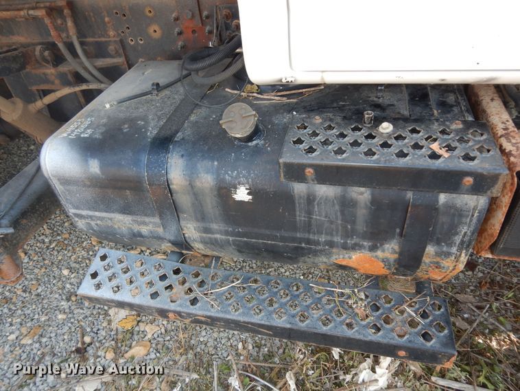 image for item DM3205 2006 GMC C8500  dump truck