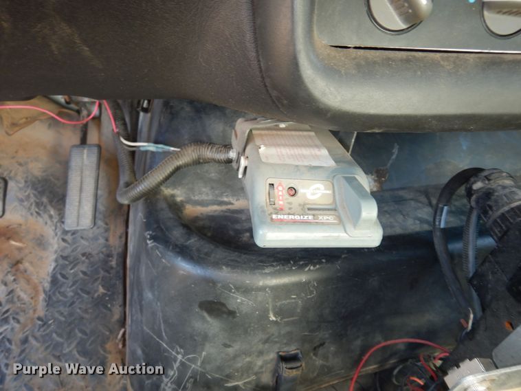 image for item DM3205 2006 GMC C8500  dump truck