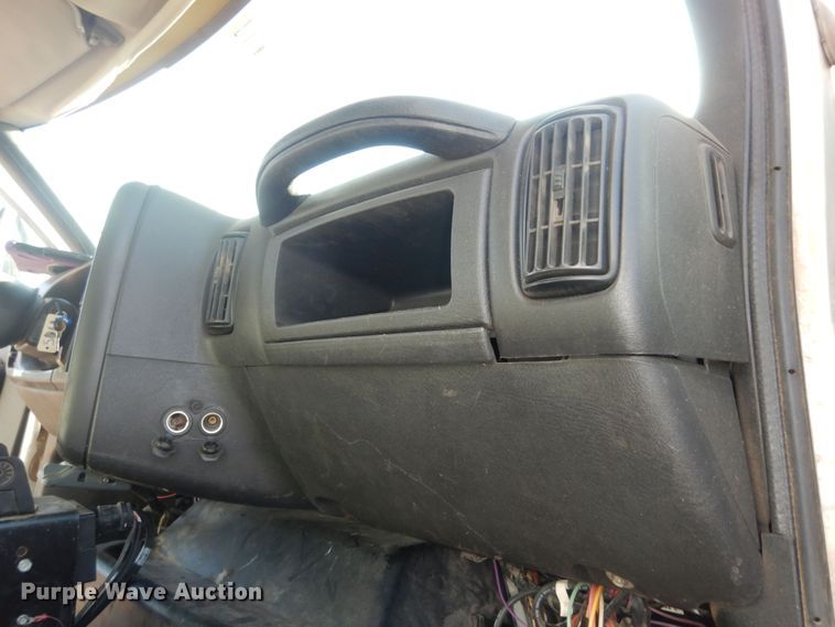 image for item DM3205 2006 GMC C8500  dump truck