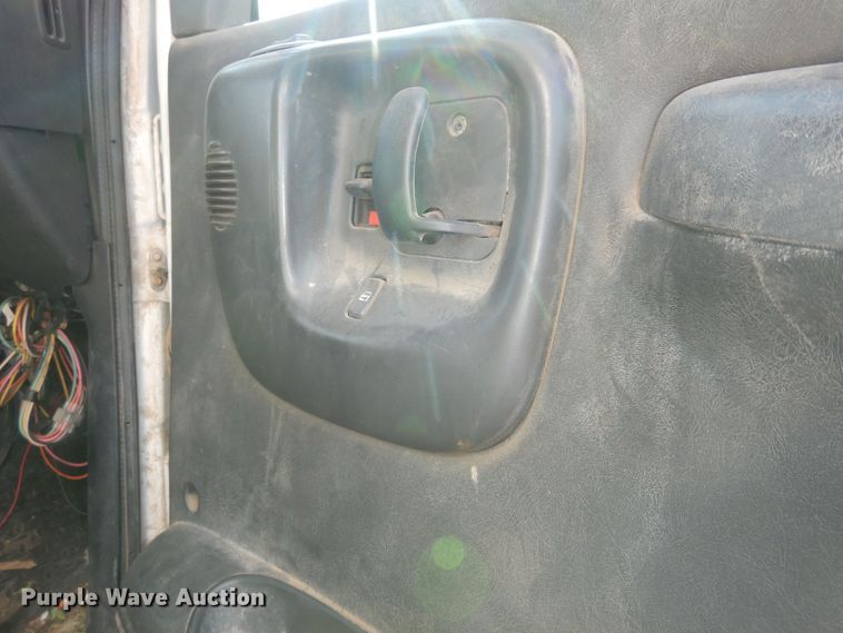 image for item DM3205 2006 GMC C8500  dump truck