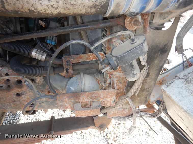 image for item DM3205 2006 GMC C8500  dump truck