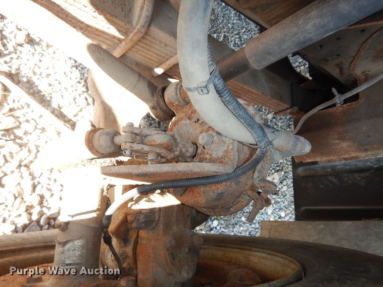 image for item DM3205 2006 GMC C8500  dump truck