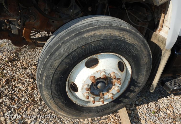 image for item DM3205 2006 GMC C8500  dump truck