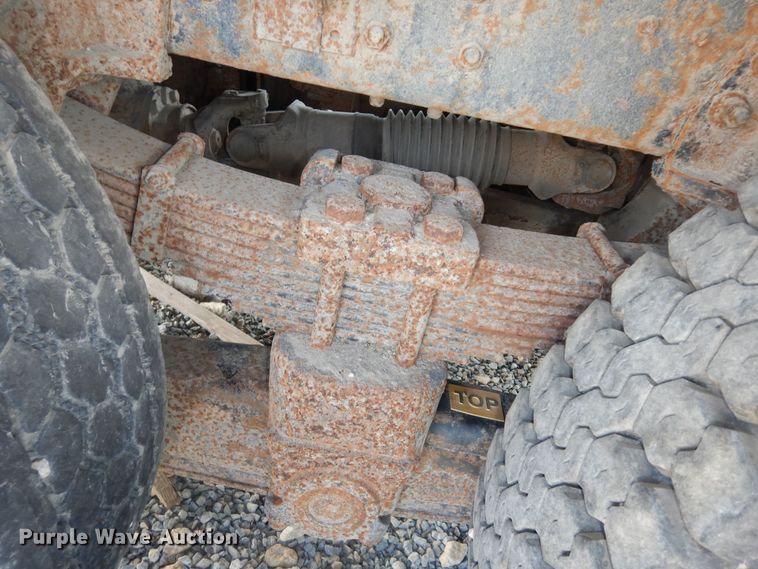 image for item DM3205 2006 GMC C8500  dump truck