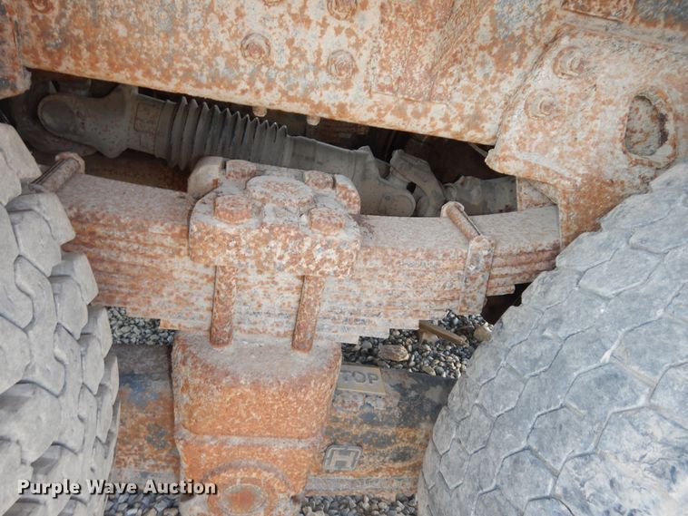 image for item DM3205 2006 GMC C8500  dump truck