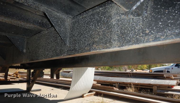 image for item DM3222 2012 Morgan  dump flatbed