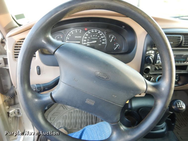 image for item DM3225 2000 Ford Ranger  SuperCab pickup truck