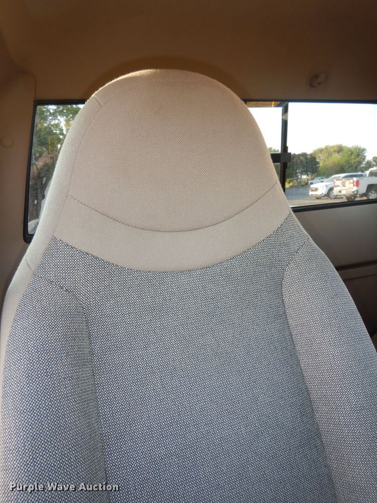 image for item DM3225 2000 Ford Ranger  SuperCab pickup truck