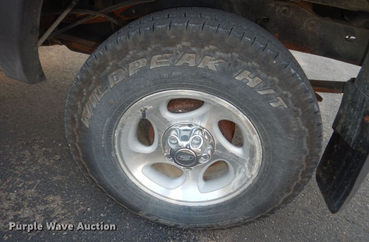 image for item DM3225 2000 Ford Ranger  SuperCab pickup truck