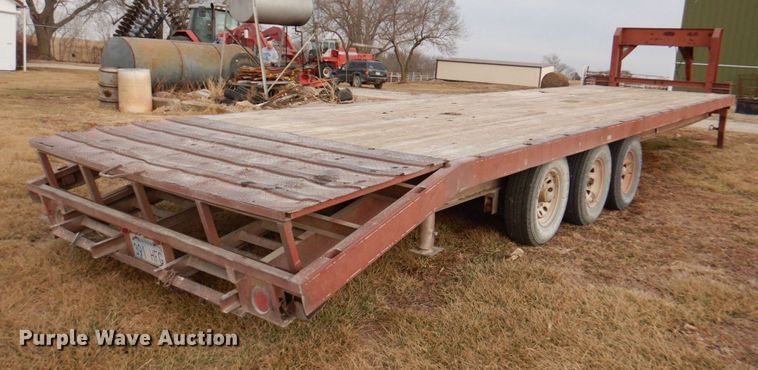 image for item DN1373 1985 Hillsboro  equipment trailer