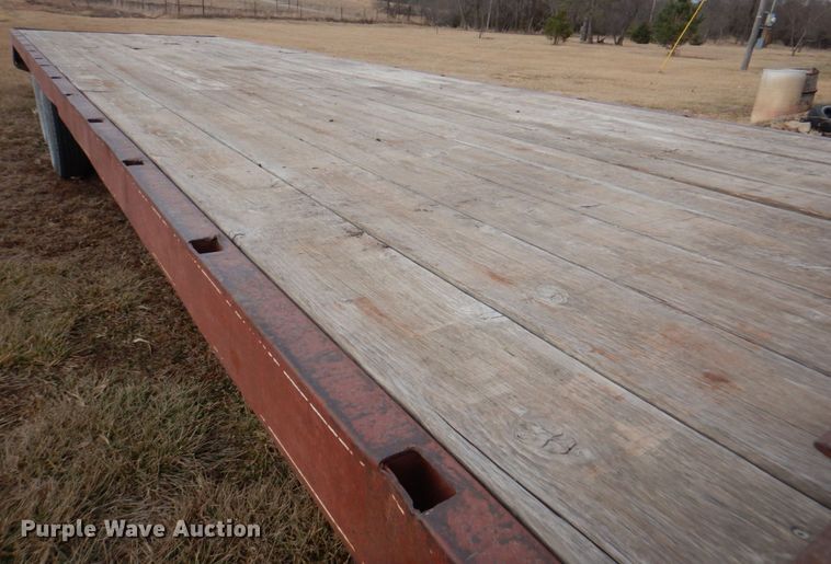 image for item DN1373 1985 Hillsboro  equipment trailer