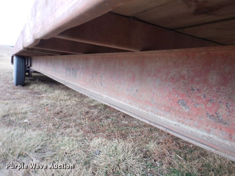 image for item DN1373 1985 Hillsboro  equipment trailer