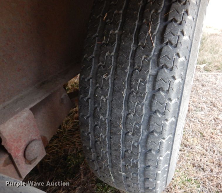 image for item DN1373 1985 Hillsboro  equipment trailer