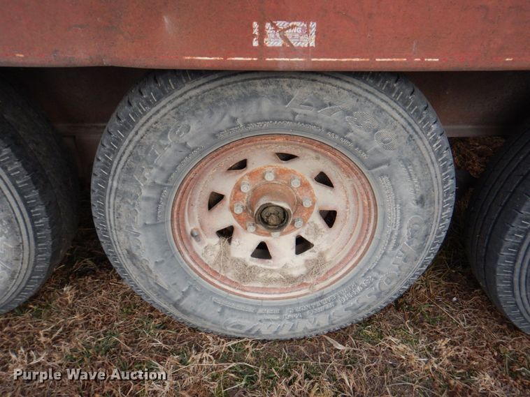 image for item DN1373 1985 Hillsboro  equipment trailer