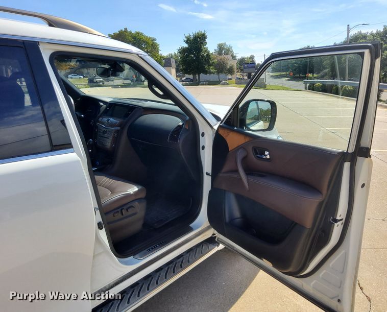 image for item DN6862 2017 Infiniti QX80 Limited  SUV