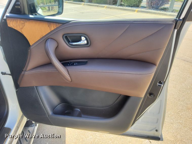 image for item DN6862 2017 Infiniti QX80 Limited  SUV