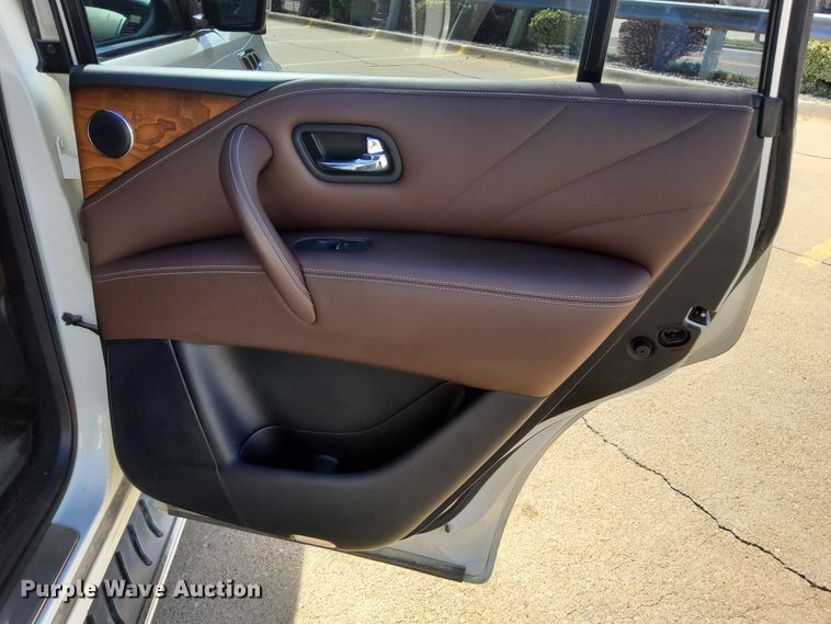 image for item DN6862 2017 Infiniti QX80 Limited  SUV