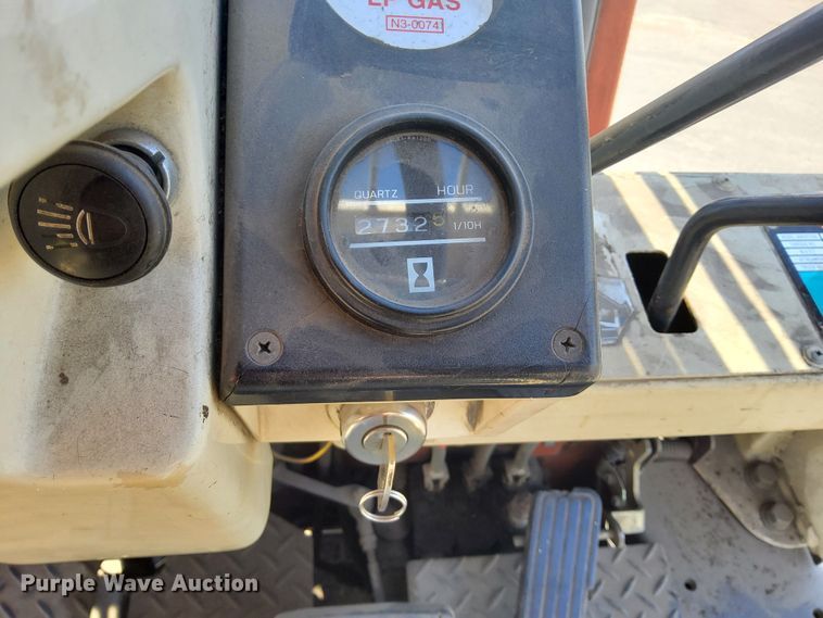 image for item DN6863 Nissan 35  forklift