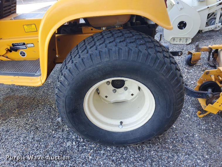 image for item DN6864 Cub Cadet 2082  tractor