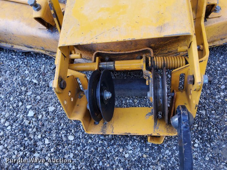 image for item DN6864 Cub Cadet 2082  tractor
