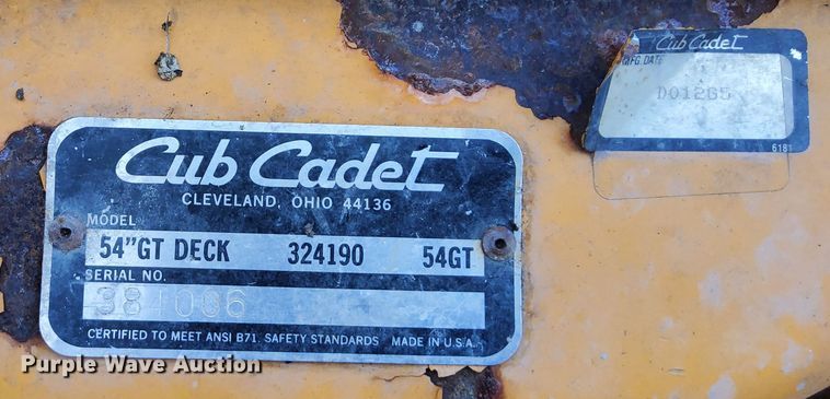 image for item DN6864 Cub Cadet 2082  tractor