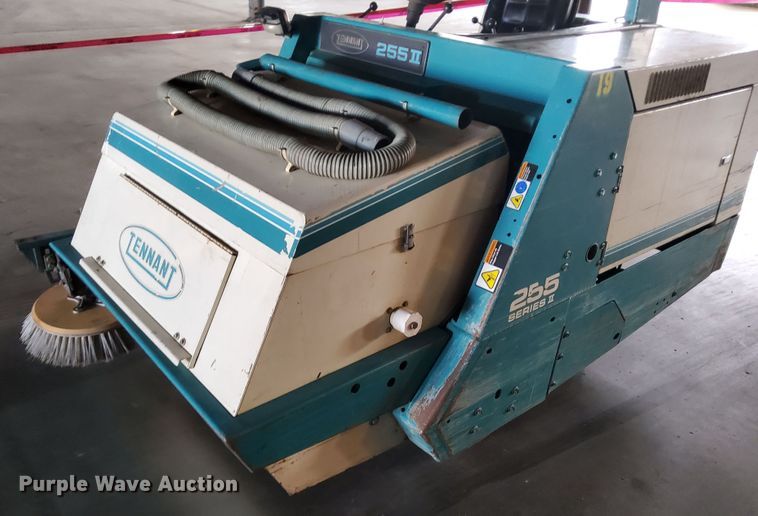 image for item DN6869 Tennant 255 Series II  sweeper