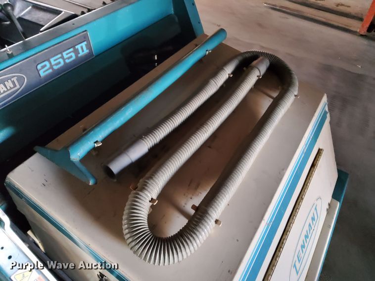 image for item DN6869 Tennant 255 Series II  sweeper