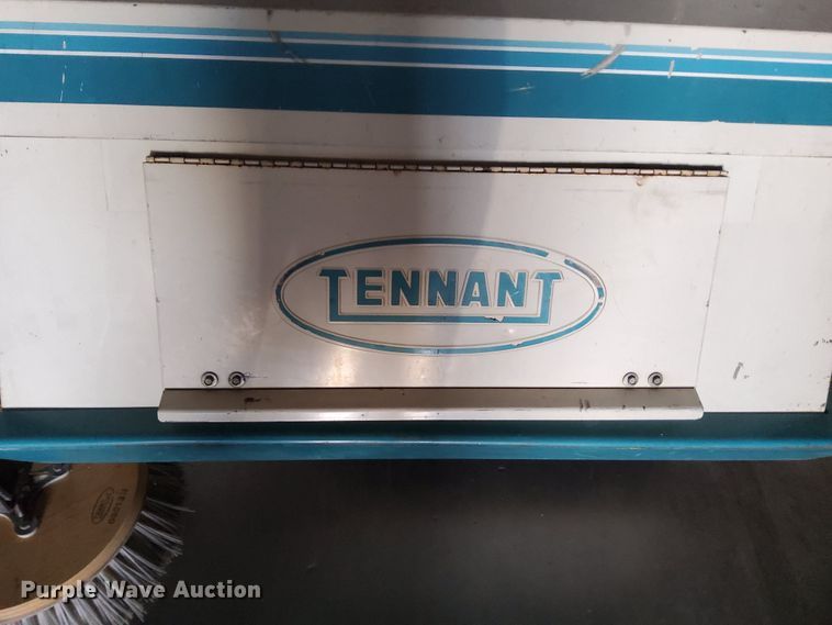 image for item DN6869 Tennant 255 Series II  sweeper