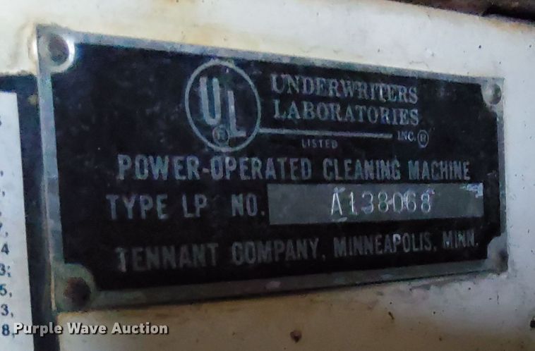 image for item DN6869 Tennant 255 Series II  sweeper