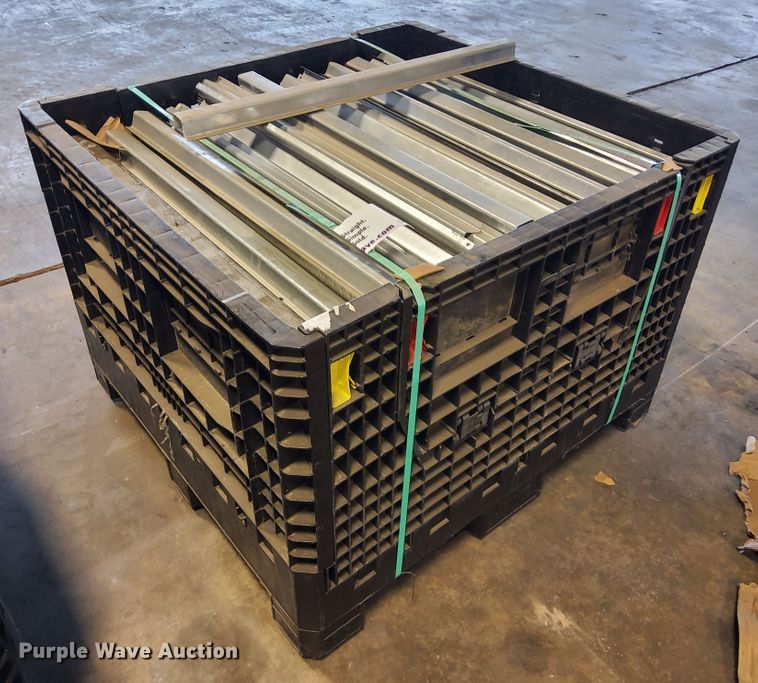 image for item DN6873 Pallet racking cross beams