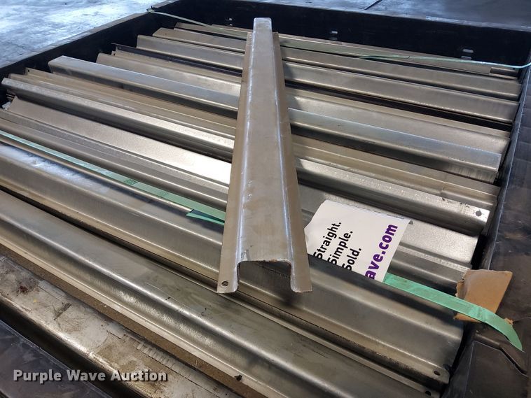 image for item DN6873 Pallet racking cross beams