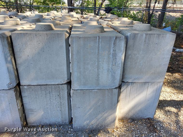 image for item DN6876 (24) concrete blocks