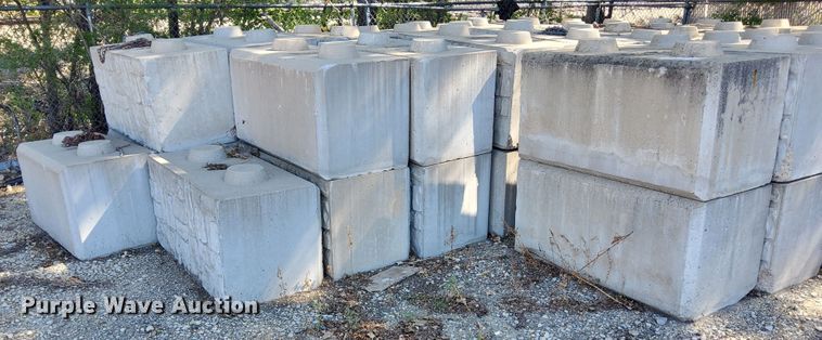 image for item DN6877 (24) concrete blocks