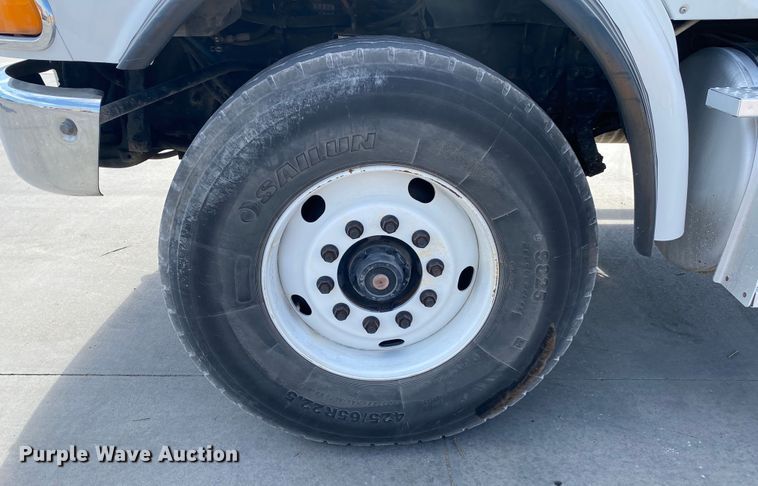 image for item DN8007 2006 Sterling L-Line  flatbed truck