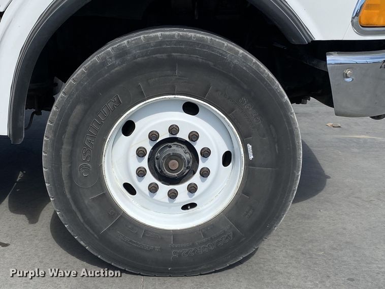 image for item DN8007 2006 Sterling L-Line  flatbed truck