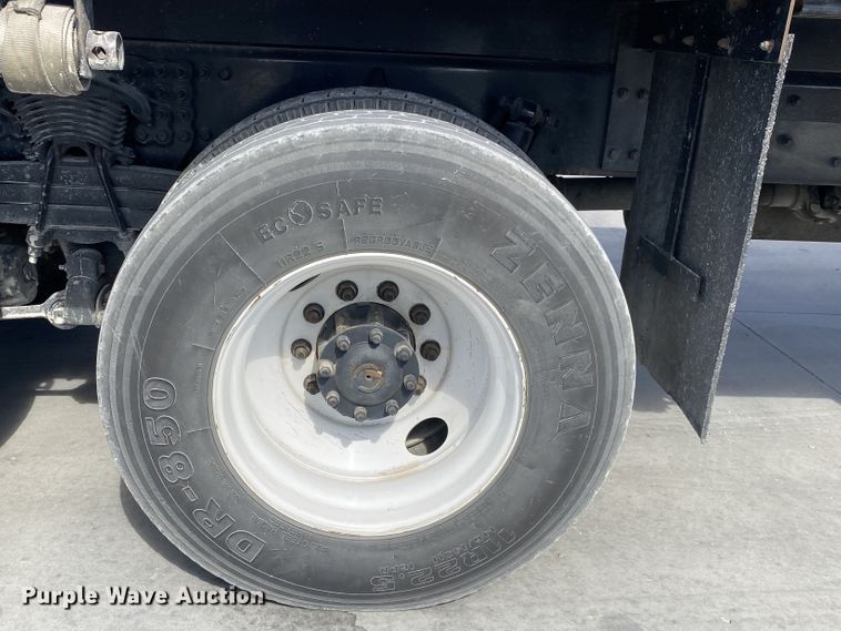 image for item DN8007 2006 Sterling L-Line  flatbed truck