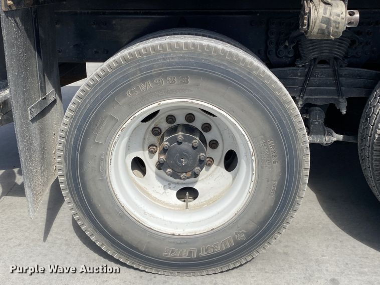 image for item DN8007 2006 Sterling L-Line  flatbed truck