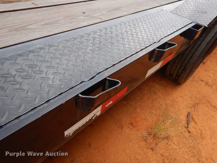 image for item DO1434 2021 Load Trail TRA  equipment trailer