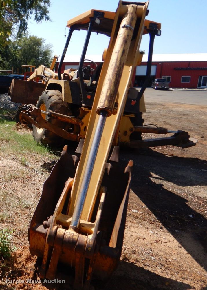 image for item DO1609 1993 John Deere 310D  backhoe