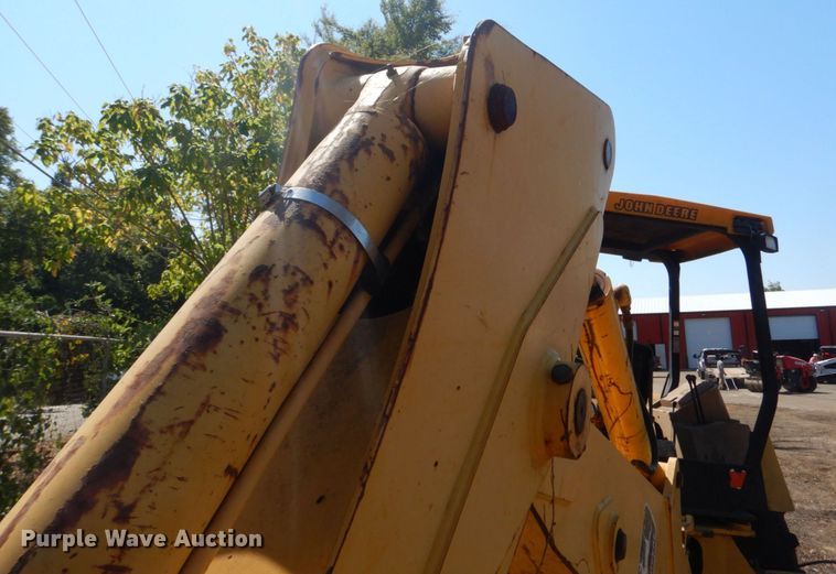 image for item DO1609 1993 John Deere 310D  backhoe