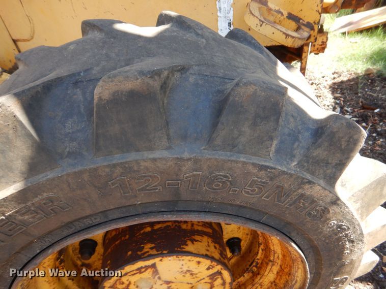 image for item DO1609 1993 John Deere 310D  backhoe