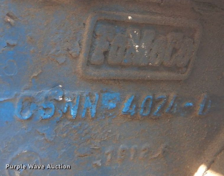 image for item DO1610 Ford  tractor