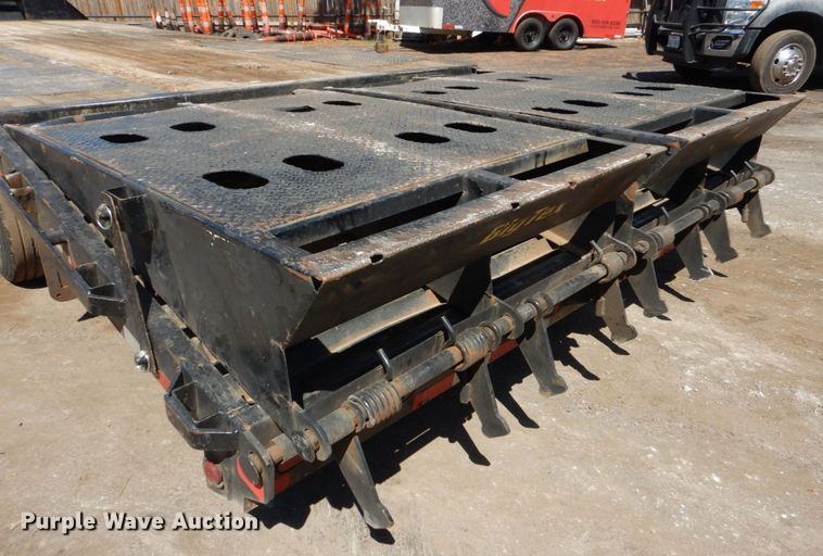 image for item DO1612 2017 Big Tex 22GN-20BK+5MR  equipment trailer